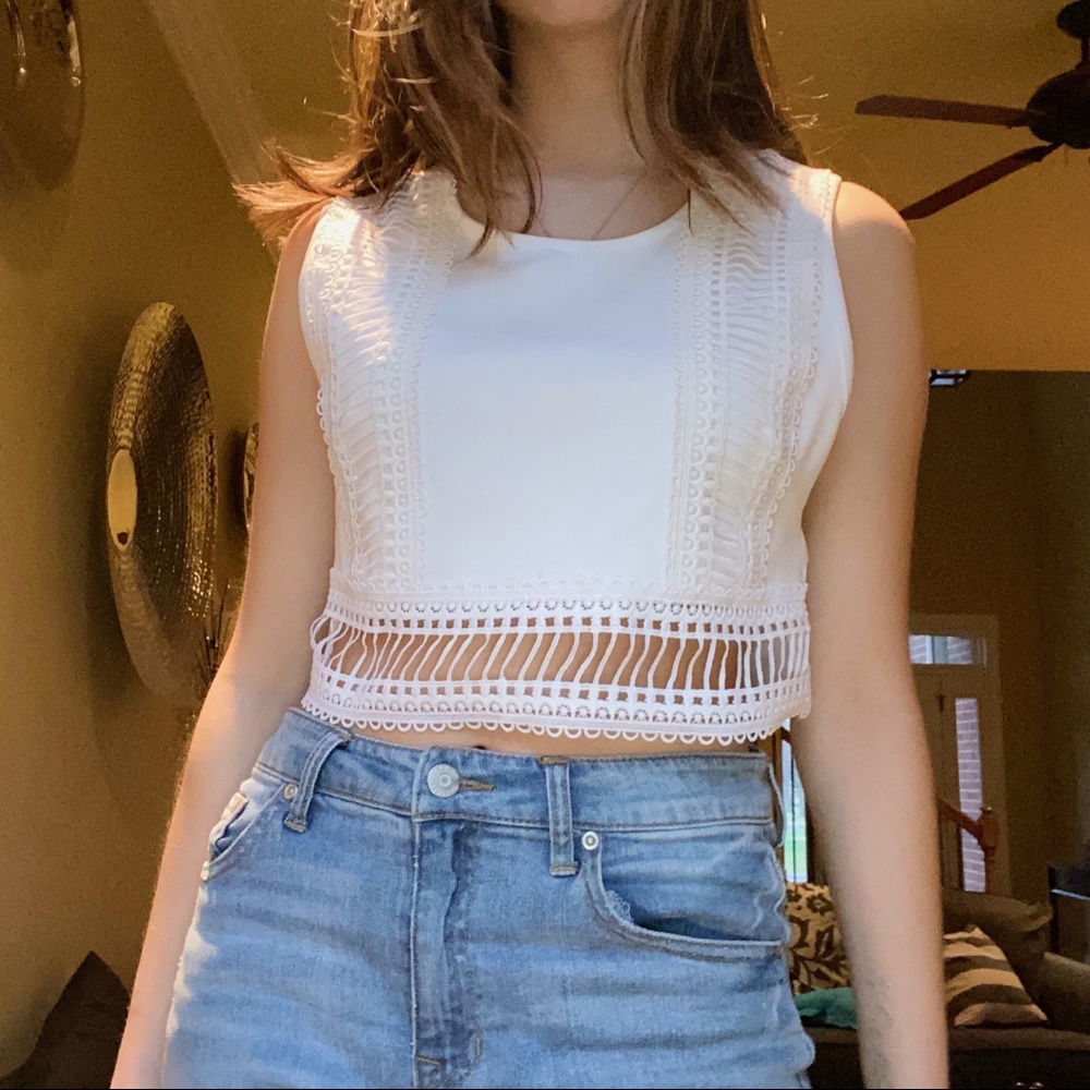 🌸3/$12🌸 Charlotte Russe White Crop Top